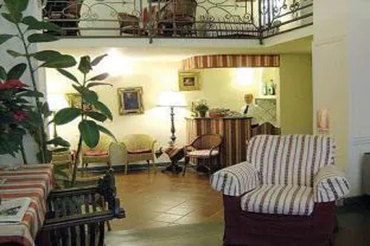 Hotel Unicorno Florence Exterior photo